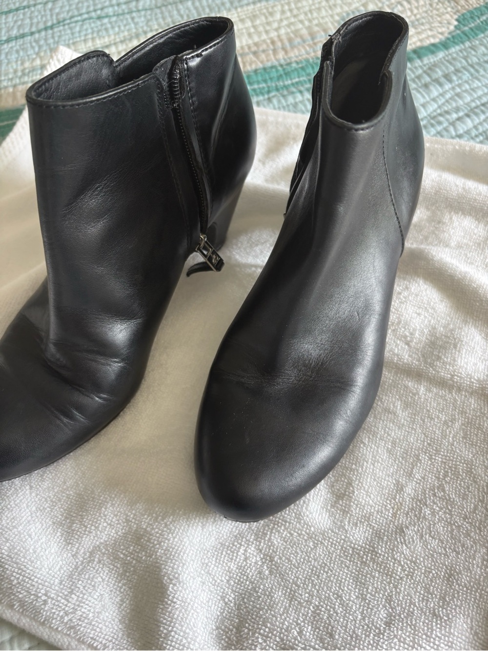 Sam Edelman Black Leather Ankle Booties with Side Zip Accent